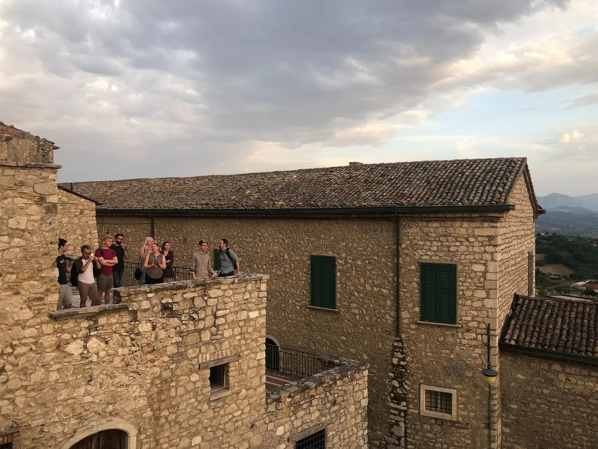 Casa in pietra in un borgo italiano